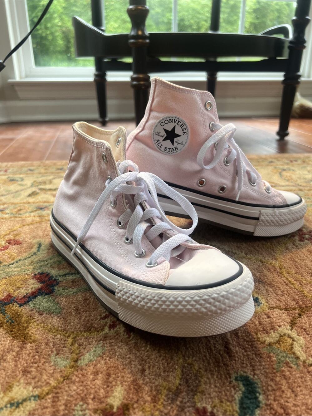 Converse Chuck Taylor All Star High Top Light Pink Kids 3.5 Women 5.5 Canvas